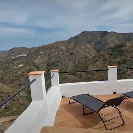 Beautiful Rustic House Casa de Férias