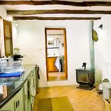 Beautiful Rustic House * Comares