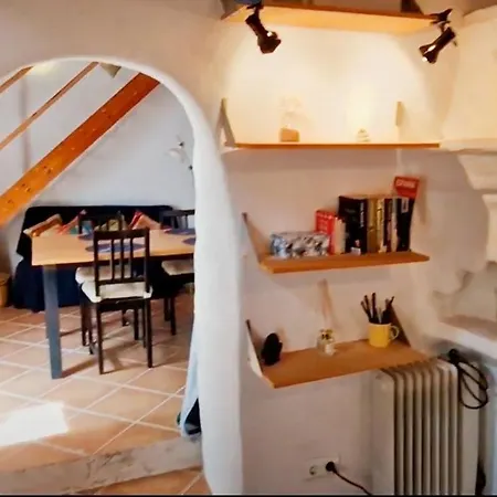 Beautiful Rustic House Semesterbostad